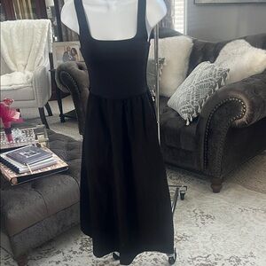 Babaton Black Square-Neck Midi Dress